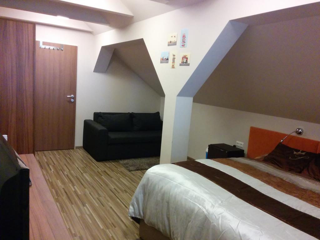 Sissi Park Aparthotel Lachtal Quarto foto